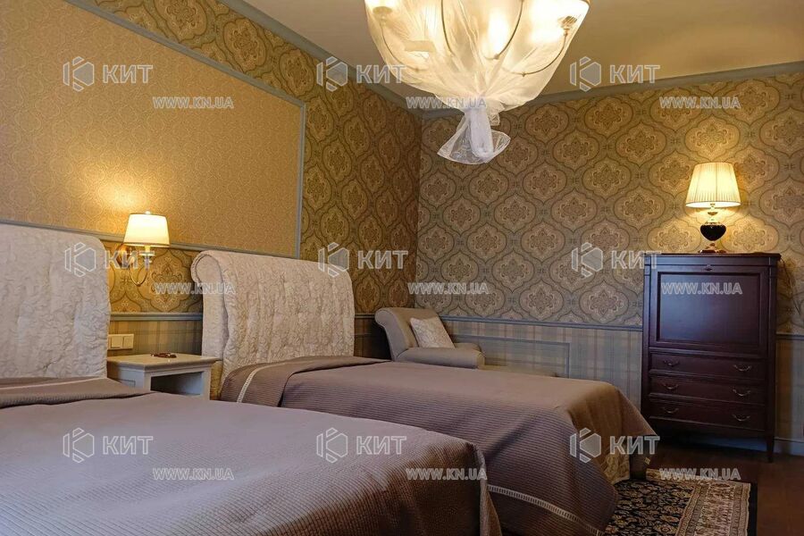 Продаж квартири Харків, Наукова, 133м²