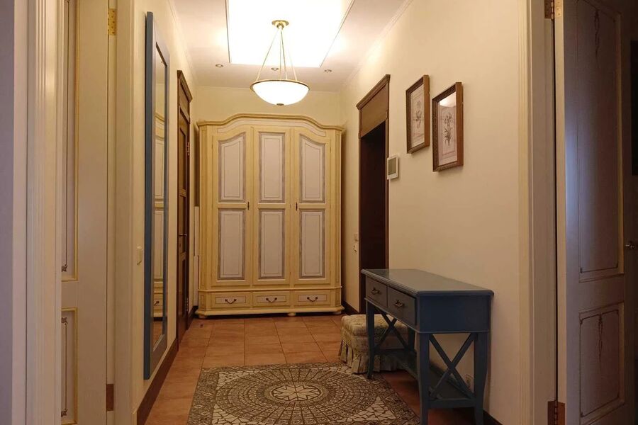 Продажа квартиры Харьков, Научная, 133м²