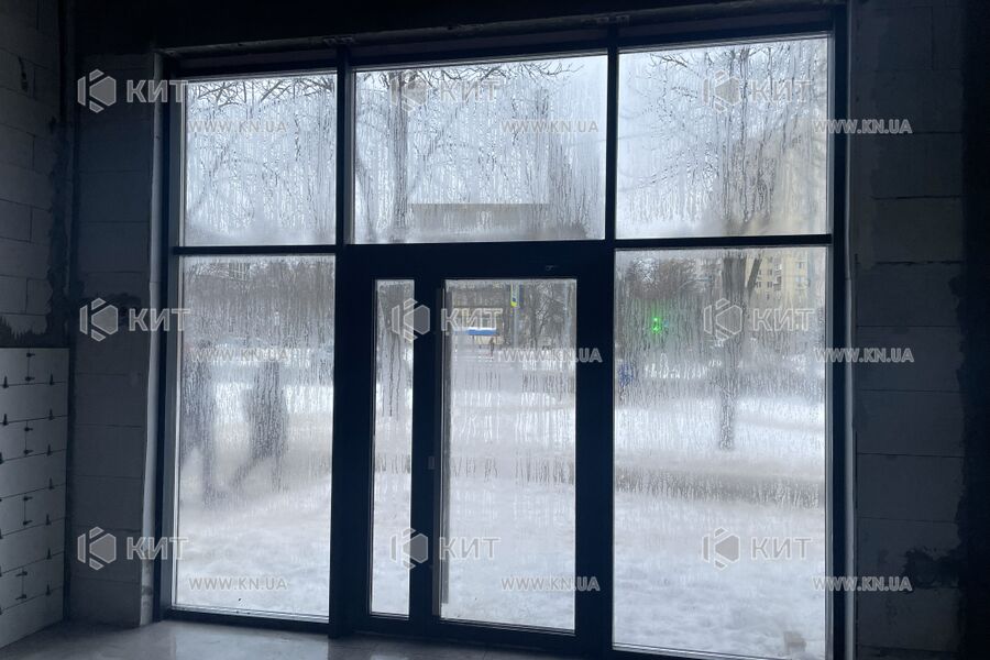 Aренда магазина Киев, Борщаговка, 77м²