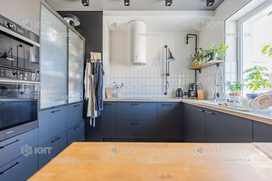 Продаж квартири Харків, Олексіївка, 68м²