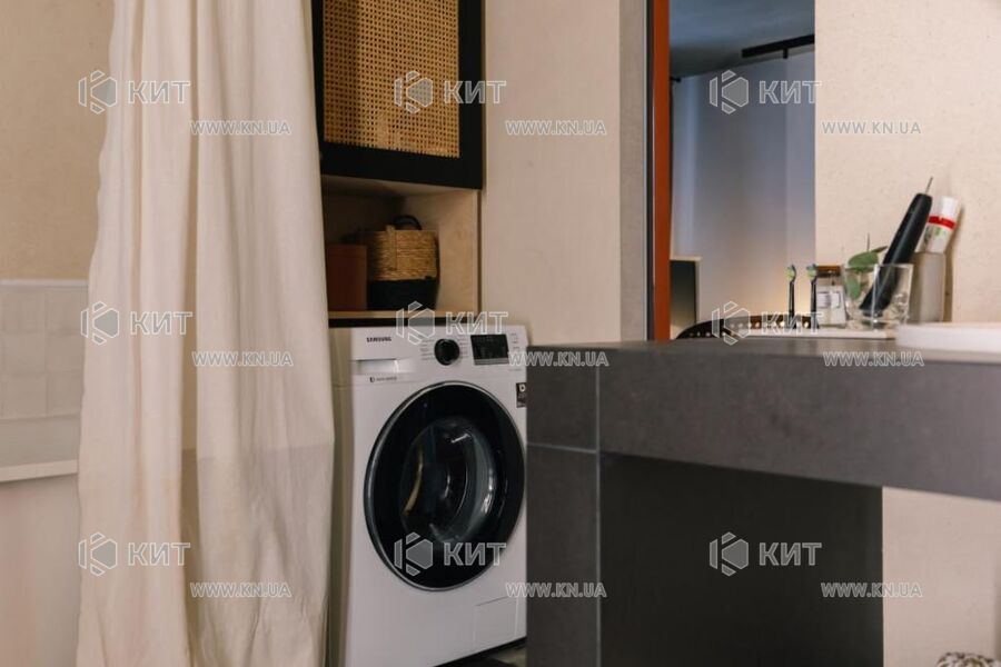 Продаж квартири Харків, Олексіївка, 68м²