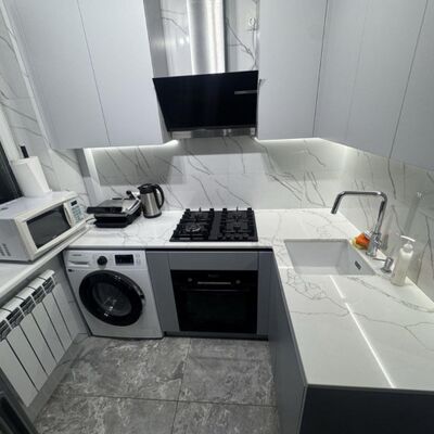 Продажа 	 Харків,  Каденюка (Танкопія) вул.   8А