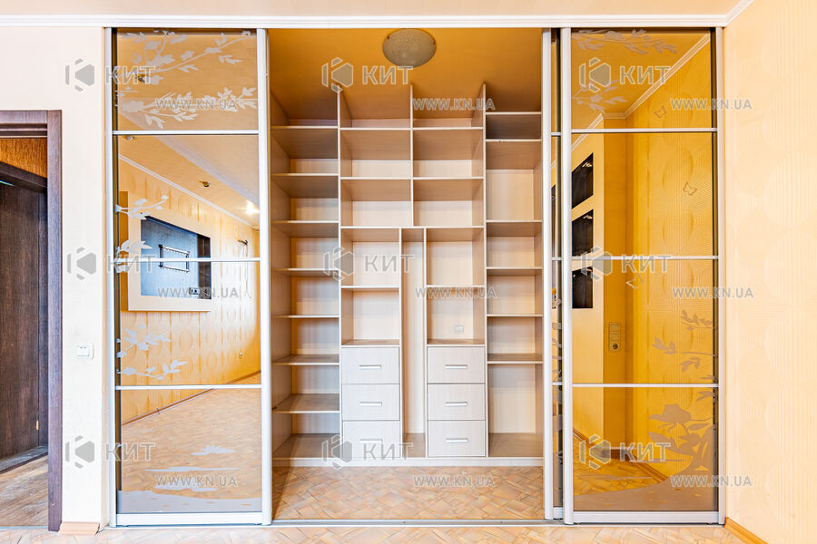 Продаж квартири Харків, Північна Салтівка 1, 97м²