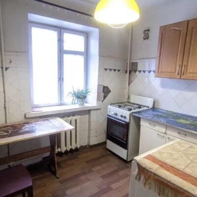 Продажа 	 Харьков,  Харьковских Дивизий ул.   7