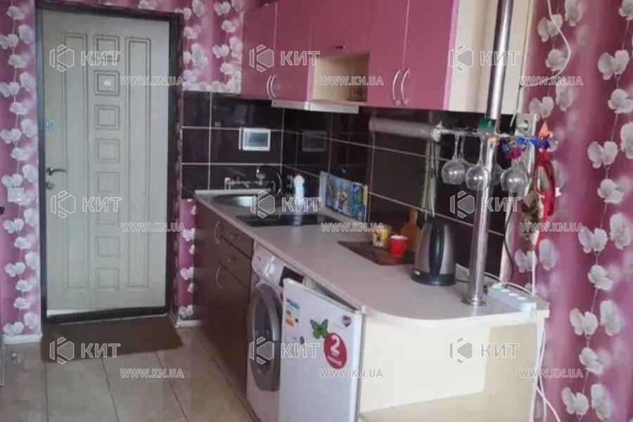 Продаж квартири Харків, Салтівка(Бараб.,Україна), 20м²