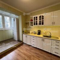 Продажа квартиры Харьков, МЖК Интернационалист, 65м²