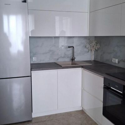 Продажа 	 Харків, Архітекторів Домобудівельна вул.   7