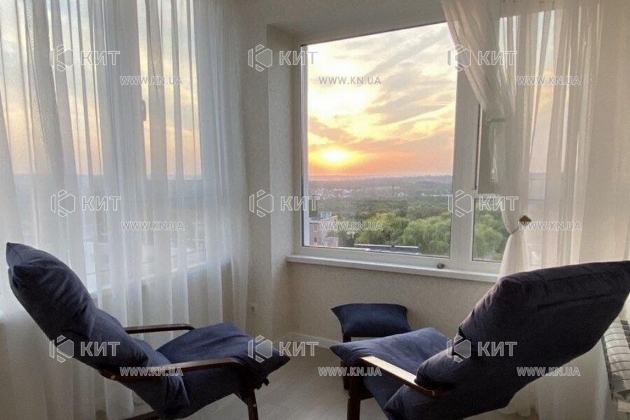 Продажа квартиры Харьков, Алексеевка, 83м²