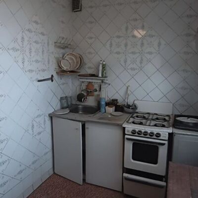 Продажа 	 Харьков,  Приречная (Продольная) ул.   3Б