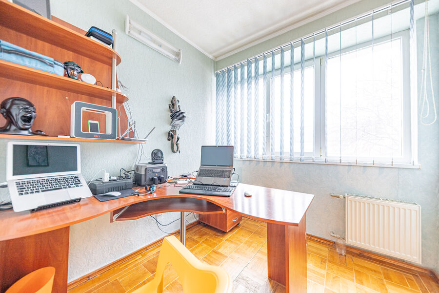 Продаж будинку Покотилівка, Покотилівка, 190м²