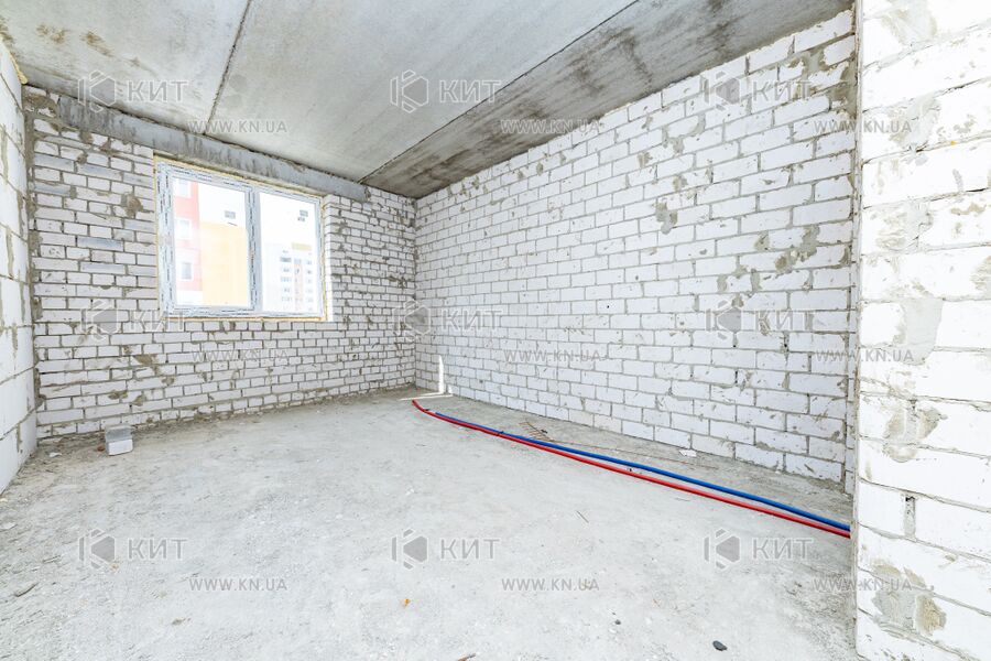 Продаж квартири Харків, ХТЗ, Рогань, 45.48м²