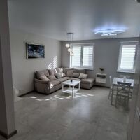 Продажа квартиры Харьков, Салтовка(Г.Труда,Студ.), 98м²