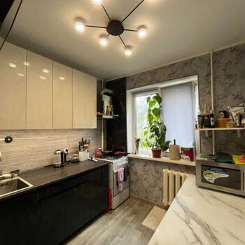 Продаж квартир - Харків,  Жасміновий (Слинько) бульв.  11