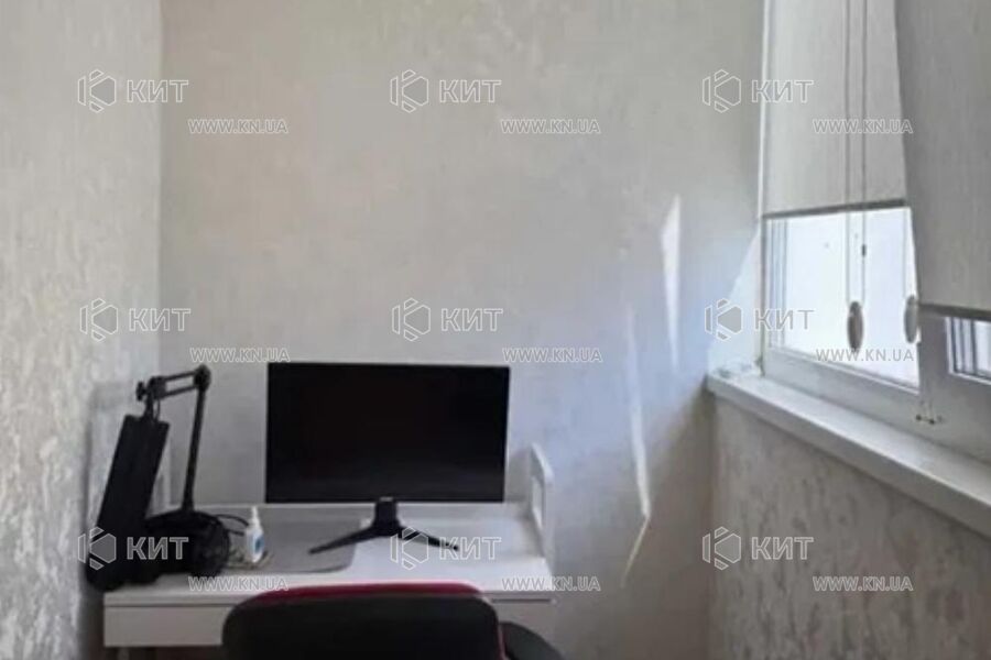 Продаж квартири Харків, ХТЗ, Рогань, 56м²