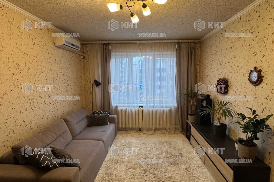 Продажа квартиры Харьков, Спортивная, Гагарина, Защитников, 45м²