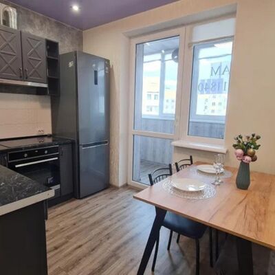 Продажа 	 Харьков, Радужный Льва Ландау (50-летия СССР) пр.   52А