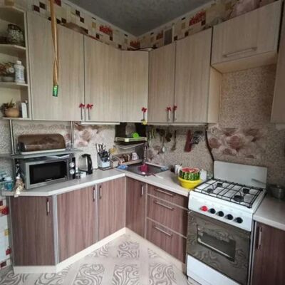 Продажа 	 Харків,  Байрона (Героїв Сталінграда) пр.   6/9