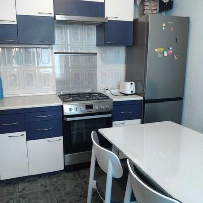 Продажа 	 Харьков,  Героев Харькова (Московский) пр.   191