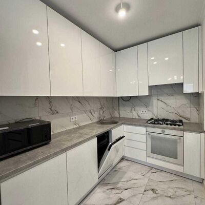 Продажа 	 Харків, Архітекторів Домобудівельна вул.   7