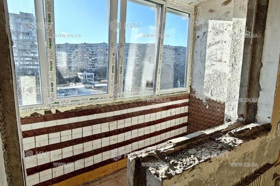 Продаж квартири Харків, Олексіївка, 57м²