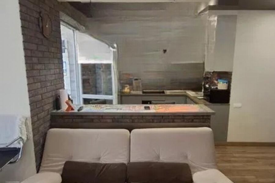 Продажа квартиры Харьков, ХТЗ, Рогань, 40м²