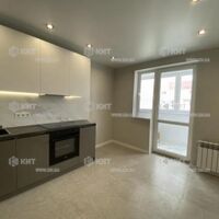 Продаж квартири Харків, ХТЗ, Рогань, 43м²