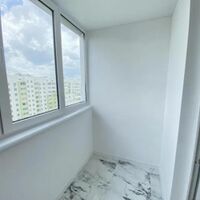 Продаж квартири Харків, ХТЗ, Рогань, 43м²