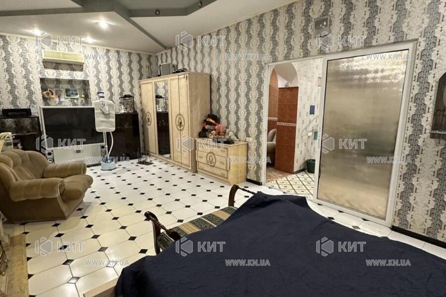 Продаж квартири Харків, Наукова, 130м²