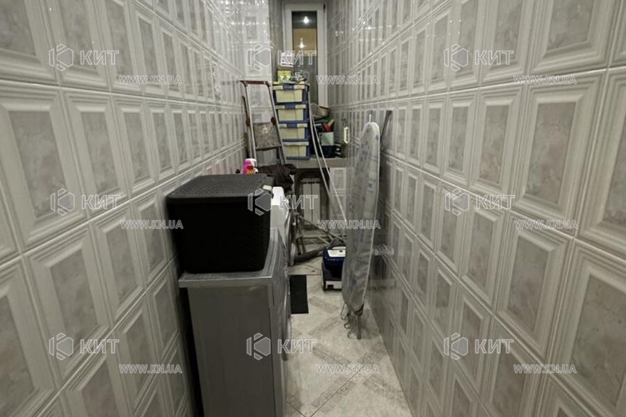 Продаж квартири Харків, Наукова, 130м²