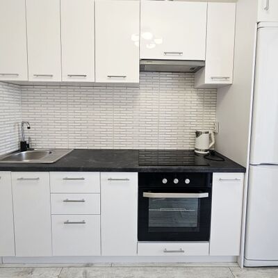 Продажа 	 Харків, Гідропарк Борткевича вул.   5