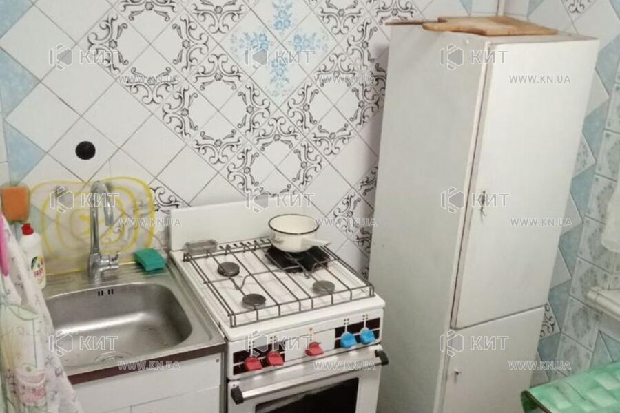 Продаж квартири Харків, ХТЗ, Рогань, 46м²