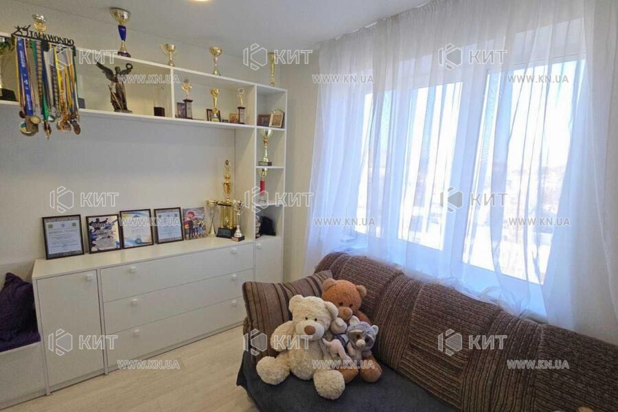 Продажа квартиры Харьков, ХТЗ, Рогань, 69м²