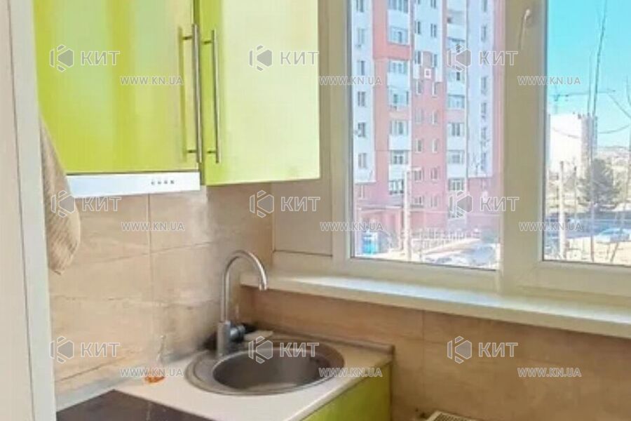 Продаж квартири Харків, Салтівка(Бараб.,Україна), 20м²