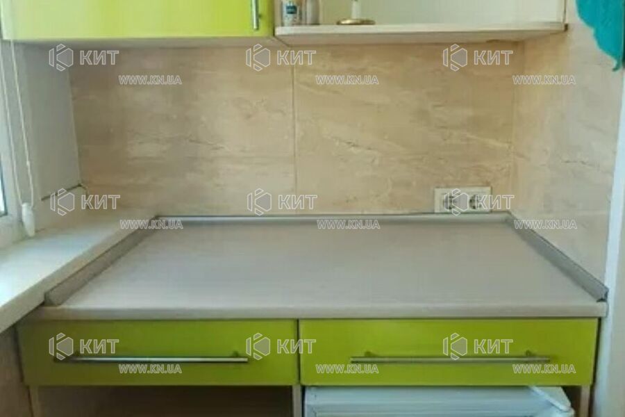 Продаж квартири Харків, Салтівка(Бараб.,Україна), 20м²