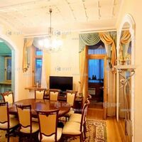 Продаж квартири Харків, Центр, 195м²