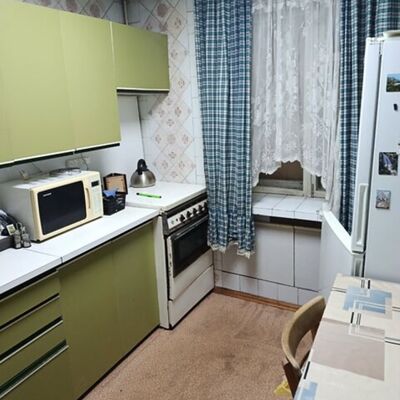 Продажа 	 Харьков,  Астронимическая ул.   35Г