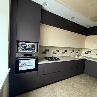 Продажа 	 Харьков, Спутник Василия Стуса (Механизаторская) ул.   21