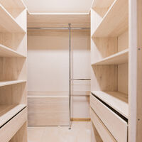 Продажа квартиры Харьков, Салтовка(Г.Труда,Студ.), 98м²