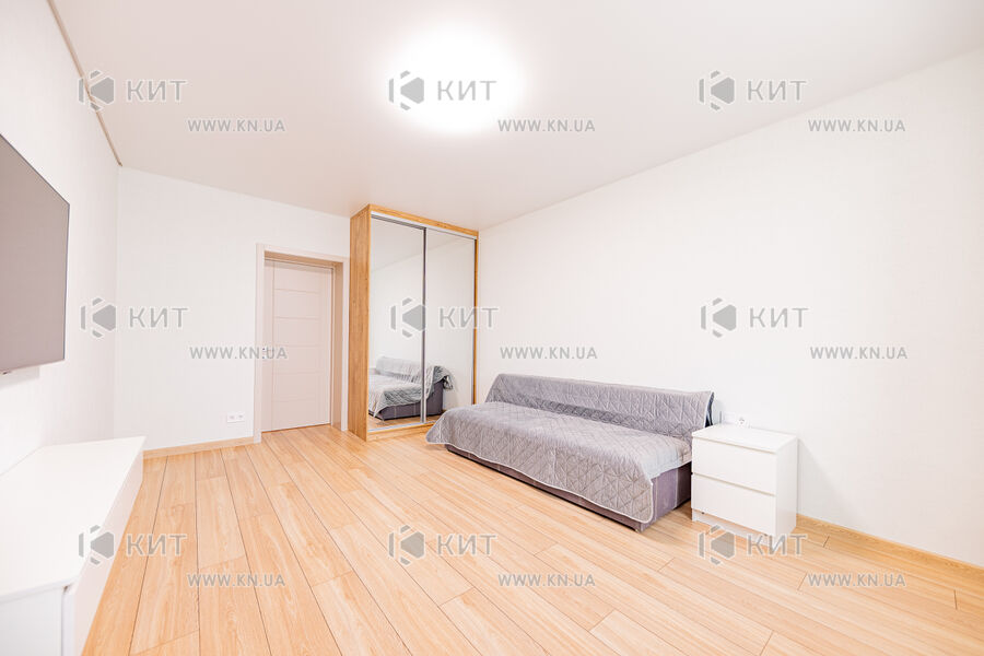 Продажа квартиры Харьков, Салтовка(Г.Труда,Студ.), 98м²