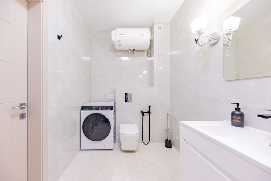 Продажа квартиры Харьков, Салтовка(Г.Труда,Студ.), 98м²