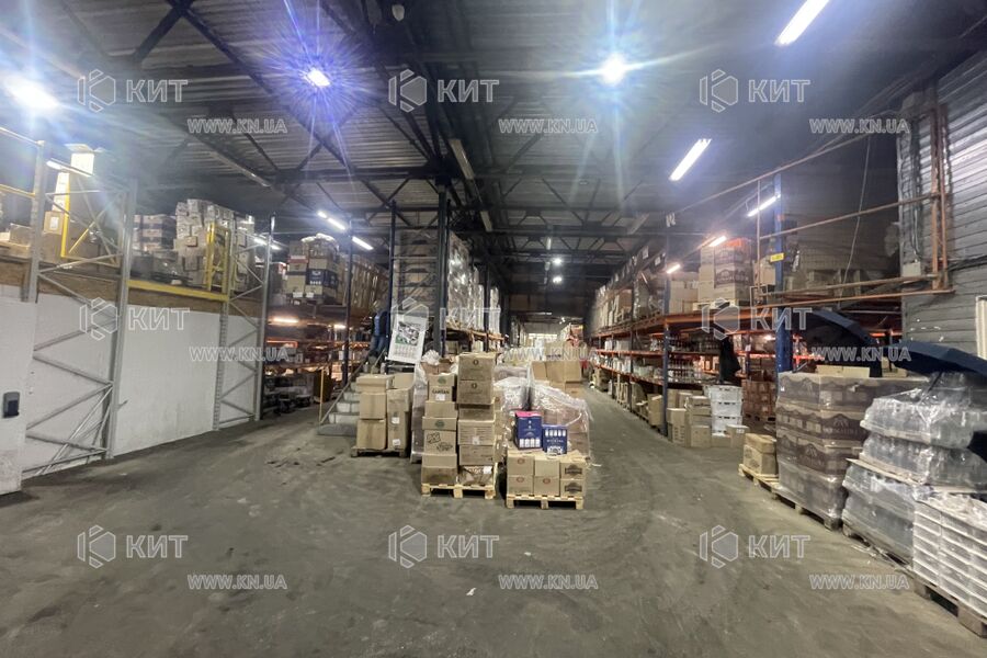 Aренда магазина Киев, Харьковский массив, 1700м²