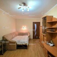 Продаж квартири Харків, ХТЗ, Рогань, 66м²