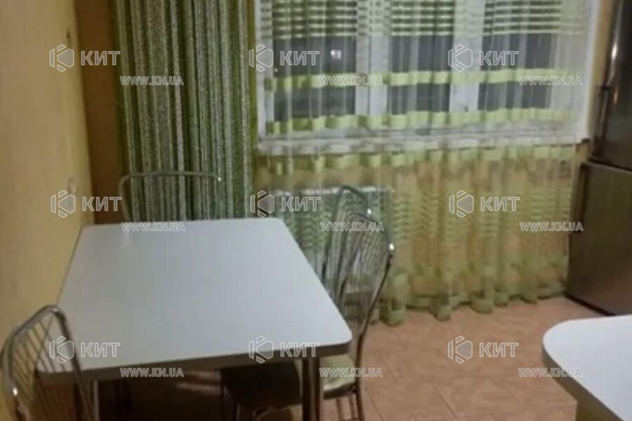 Продаж квартири Харків, ХТЗ, Рогань, 84м²