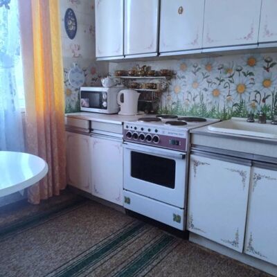 Продажа 	 Харьков,  Ахсарова ул.   1