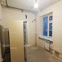 Продаж квартири Харків, ХТЗ, Рогань, 32м²