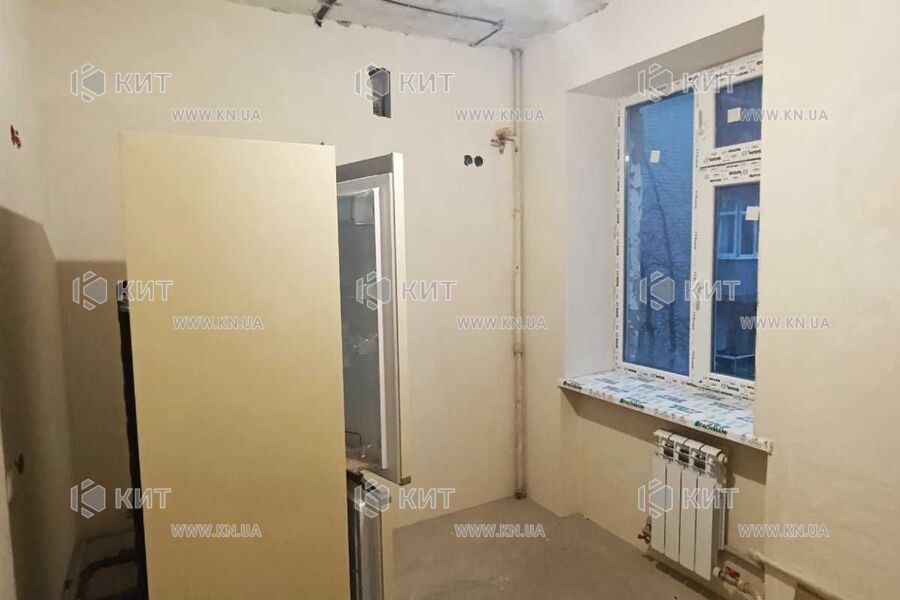 Продаж квартири Харків, ХТЗ, Рогань, 32м²