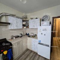 Продаж квартири Харків, ХТЗ, Рогань, 54м²