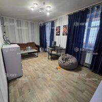 Продаж квартири Харків, ХТЗ, Рогань, 54м²