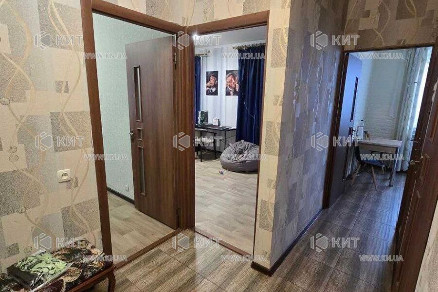 Продаж квартири Харків, ХТЗ, Рогань, 54м²