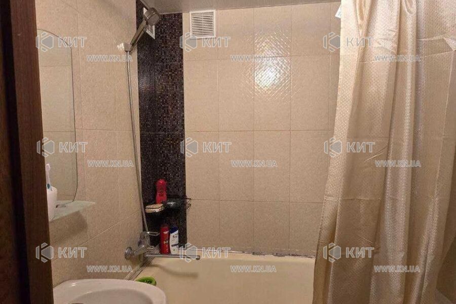 Продаж квартири Харків, ХТЗ, Рогань, 54м²